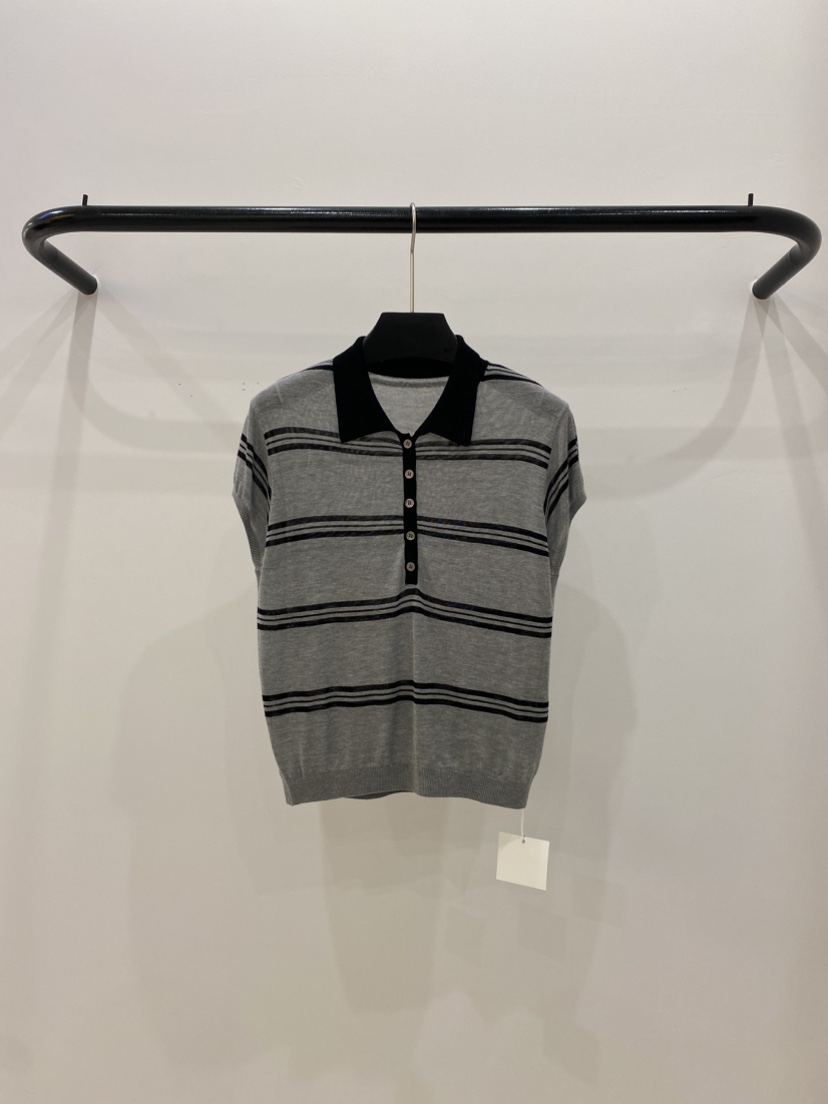 MUSHROOM EFFECT東大門直郵女裝新款職業推薦針織衫紐扣MUSHROOM EFFECT針織衫圖色2