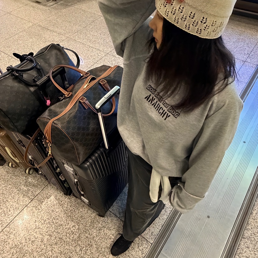 JOA東大門代購女裝新款26春夏人氣職業推薦休閑熱賣時尚衛衣JOA衛衣