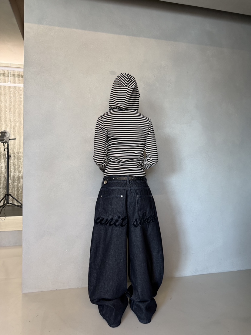 SEEOT韓國直郵女裝新品時尚職業真品推薦牛仔褲男女同款貼花SEEOT牛仔褲