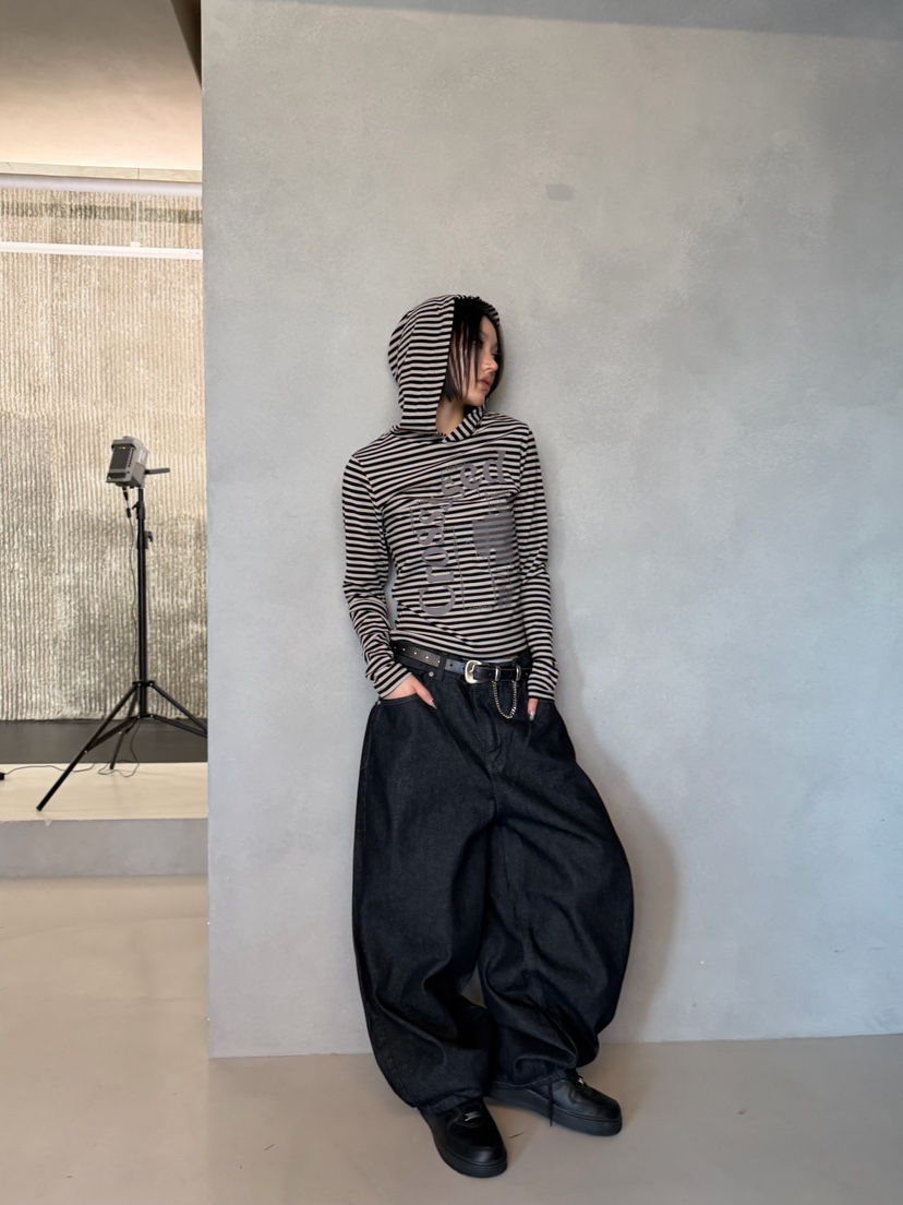 SEEOT韓國直郵女裝新品時尚職業真品推薦牛仔褲男女同款貼花SEEOT牛仔褲