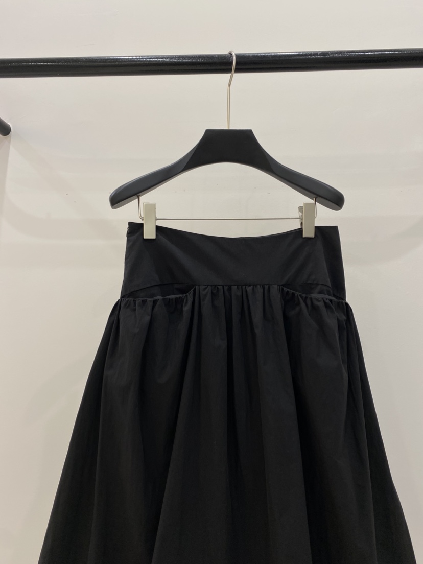 MUSHROOM EFFECT東大門代購女士新品26春夏推薦熱賣長裙MUSHROOM EFFECT長裙