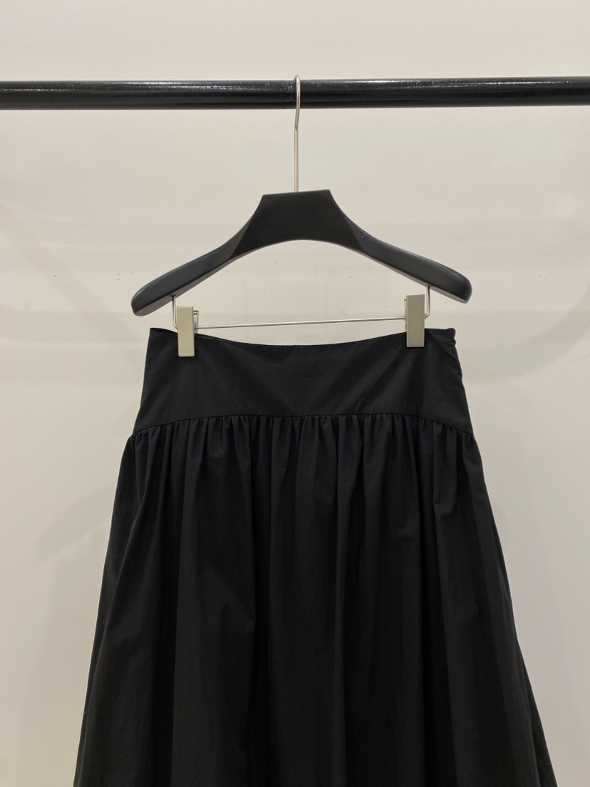 MUSHROOM EFFECT東大門代購女士新品26春夏推薦熱賣長裙MUSHROOM EFFECT長裙