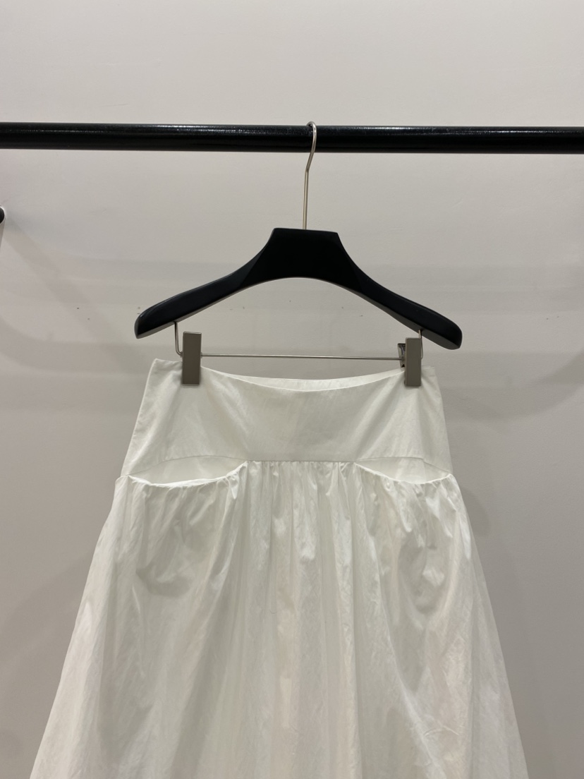 MUSHROOM EFFECT東大門代購女士新品26春夏推薦熱賣長裙MUSHROOM EFFECT長裙