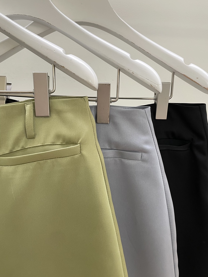 PEBBLE韓國直郵女裝新品時尚人氣職業推薦熱賣26春夏短裙PEBBLE短裙