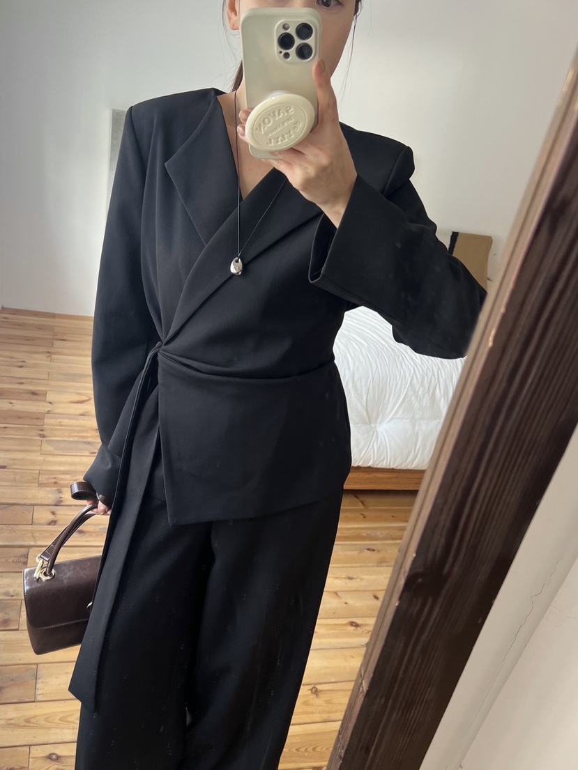 BOLD韓國直郵女裝新品人氣26春夏推薦時尚真品夾克不含內搭BOLD夾克