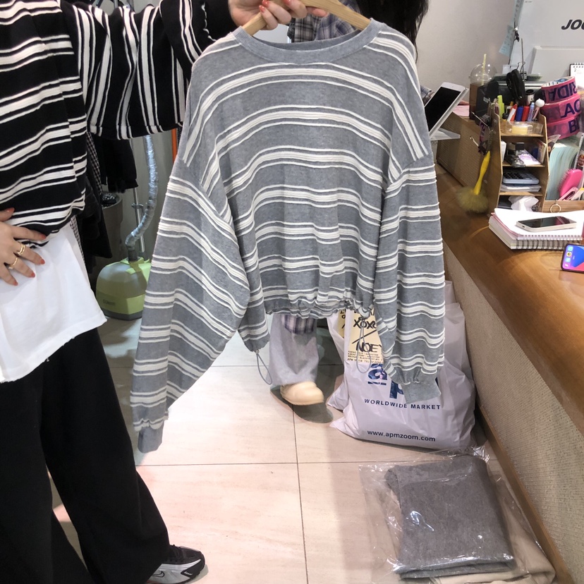 BLACKFRIDAY韓國直郵女裝新款推薦時尚休閑熱賣真品職業衛衣BLACK FRIDAY衛衣圖色1