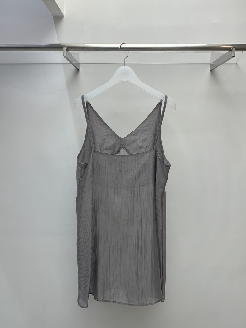 TRUE東大門直郵女裝新品26春夏人氣時尚休閑推薦熱賣連衣裙TRUE連衣裙