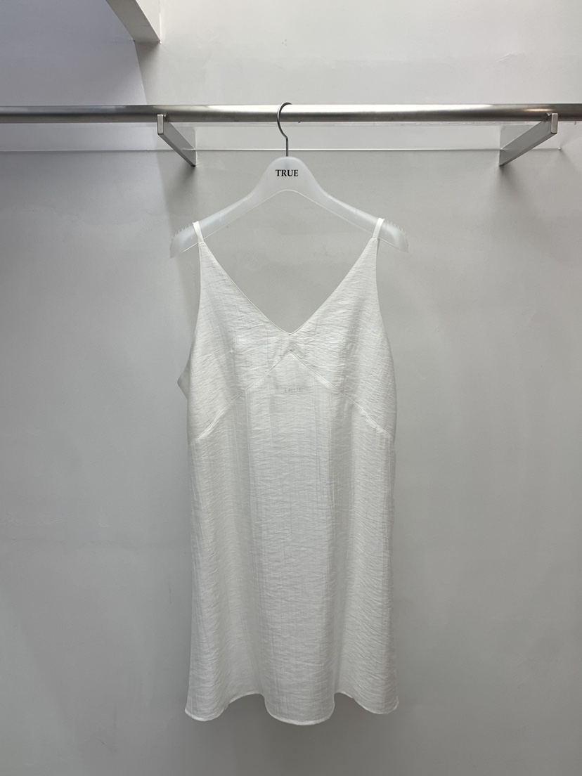 TRUE東大門直郵女裝新品26春夏人氣時尚休閑推薦熱賣連衣裙TRUE連衣裙圖色1