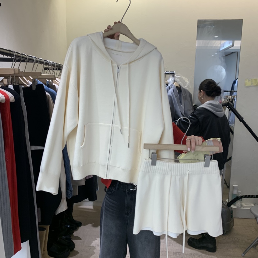 W AND J東大門實拍女裝新品熱賣休閑人氣26春夏套裝套裝W AND J套裝圖色1