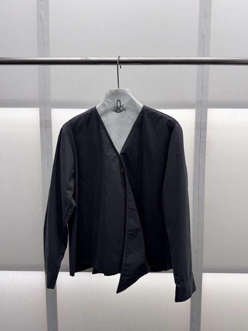 MILUI韓國直郵女裝新款熱賣26春夏人氣職業時尚襯衫蕾絲衫MILUI襯衫/蕾絲衫圖色2