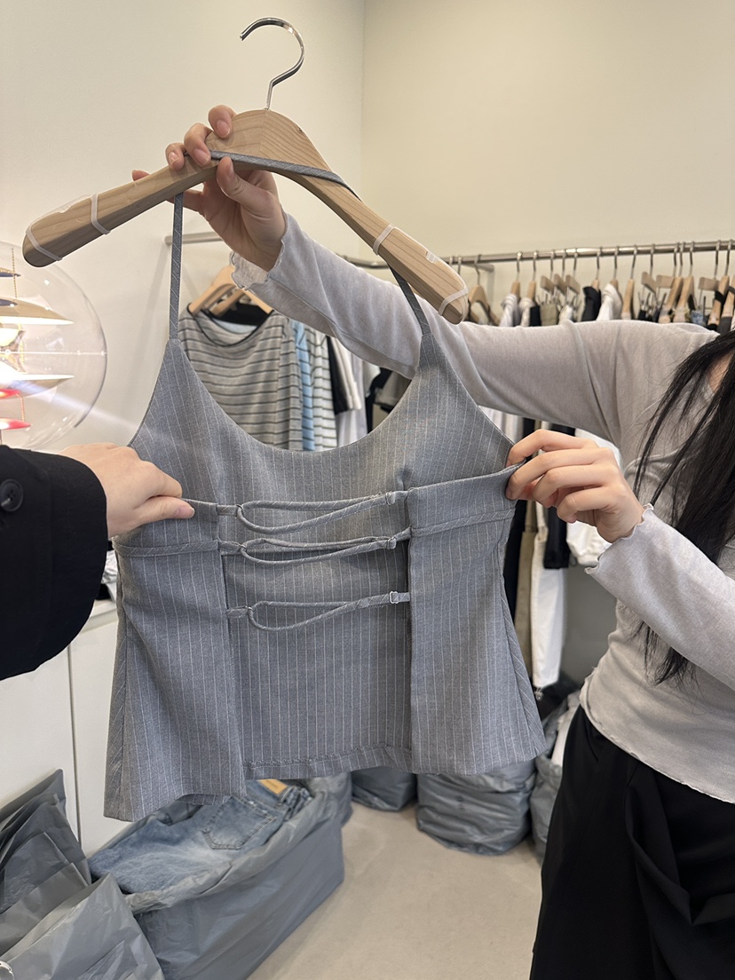 MONDAYMORING東大門代購女士新款人氣時尚真品熱賣吊帶背心MONDAYMORING吊帶/背心