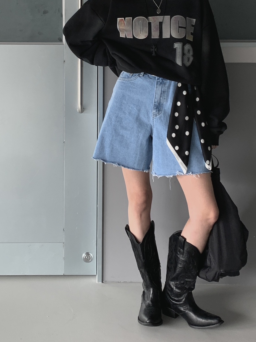 DAVICHI/D.SECOND韓國直郵女士新款時尚短褲含隨機腰帶DAVICHI/D.SECOND短褲