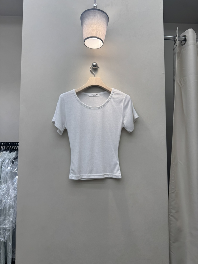 NOTHING東大門直郵女裝新品休閑時尚真品推薦人氣T恤修身NOTHINGT恤圖色1