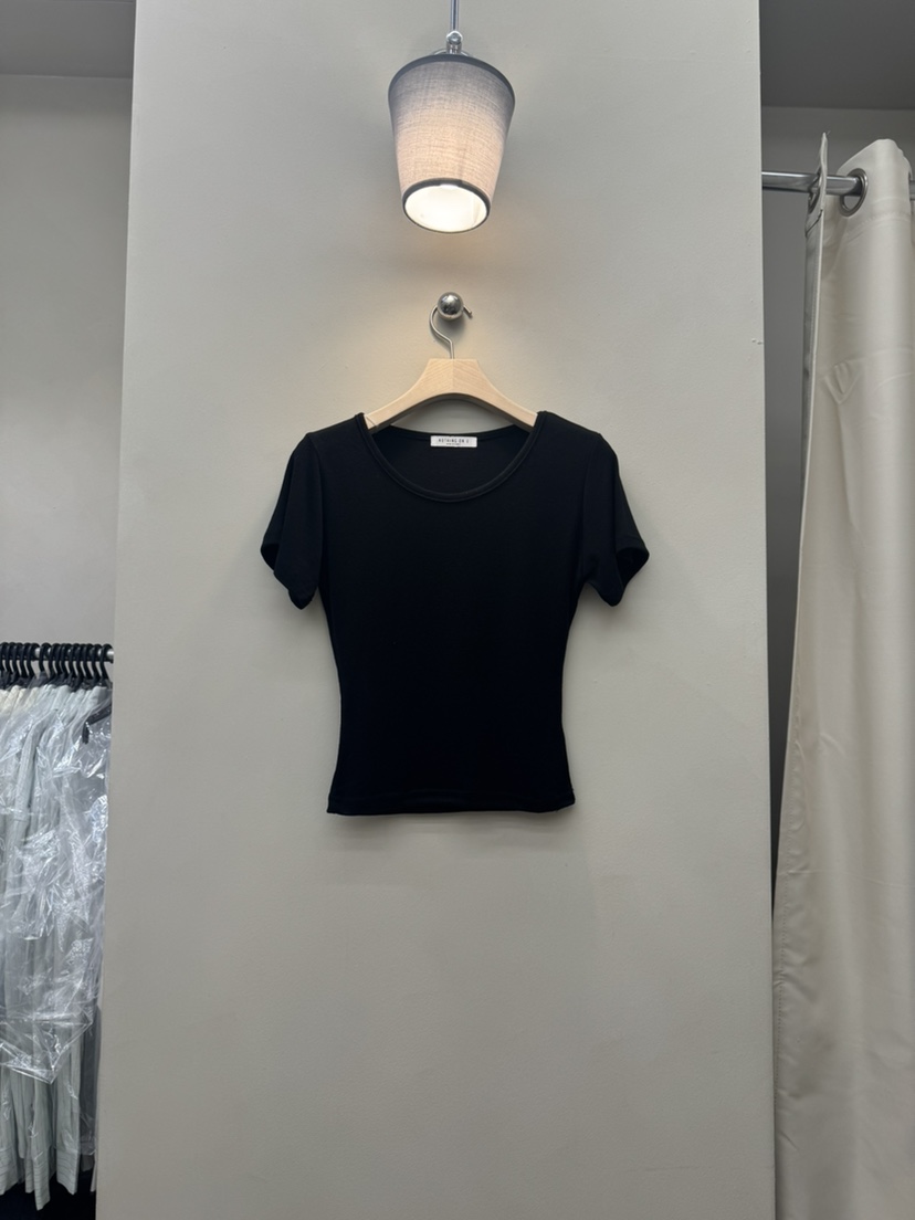 NOTHING東大門直郵女裝新品休閑時尚真品推薦人氣T恤修身NOTHINGT恤圖色3