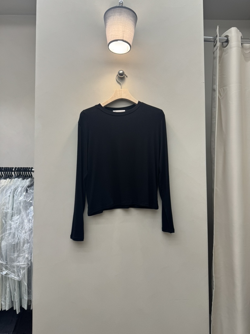 NOTHING韓國代購女裝新品推薦時尚真品人氣26春夏長袖T恤短款NOTHING長袖T恤圖色4