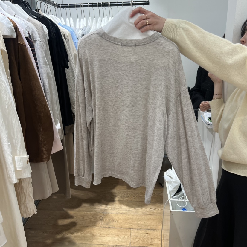 VERVEINE韓國直郵女裝新款26春夏休閑熱賣職業推薦長袖T恤VERVEINE長袖T恤