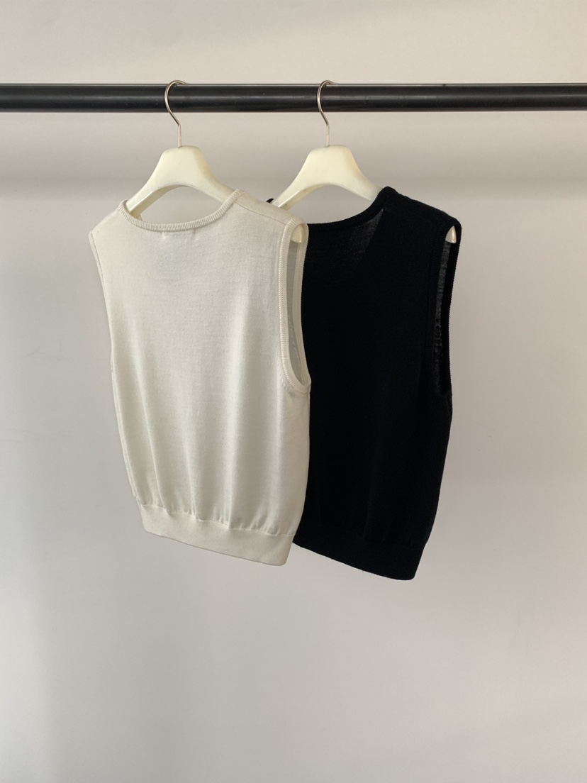 UNDERSON韓國代購女士新品推薦時尚人氣真品熱賣吊帶背心UNDERSON吊帶/背心