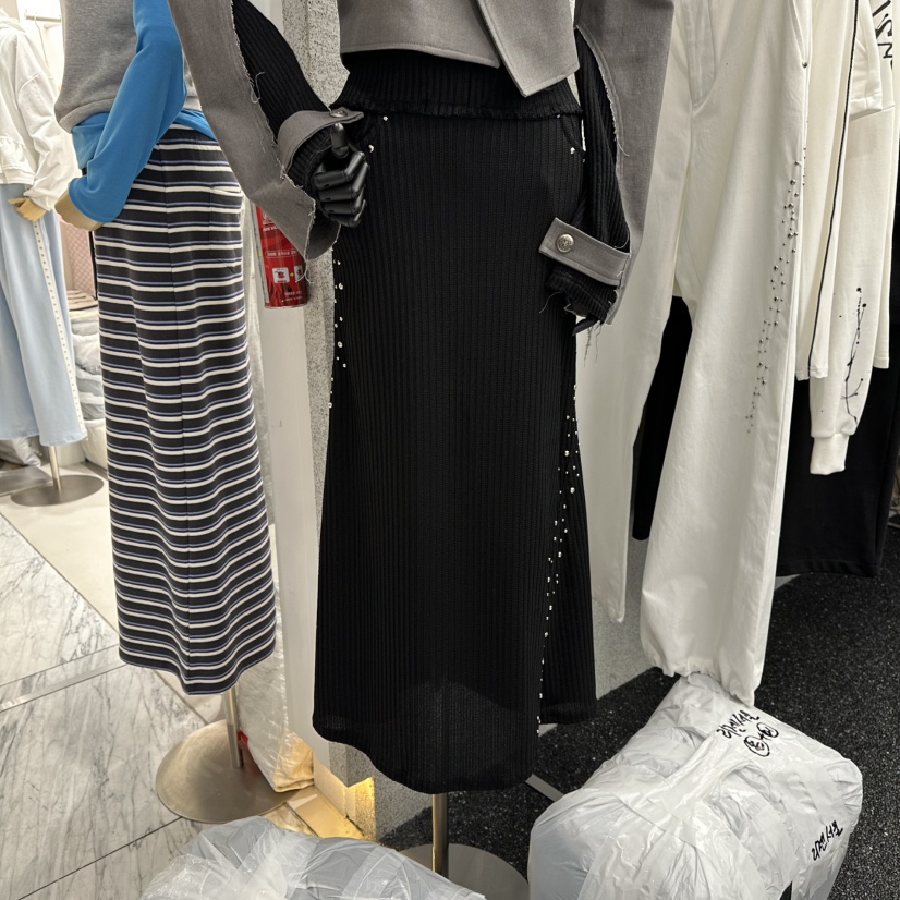 NUEUN東大門代購女士新款推薦休閑26春夏人氣職業真品長裙NUEUN/SEEOT長裙圖色1