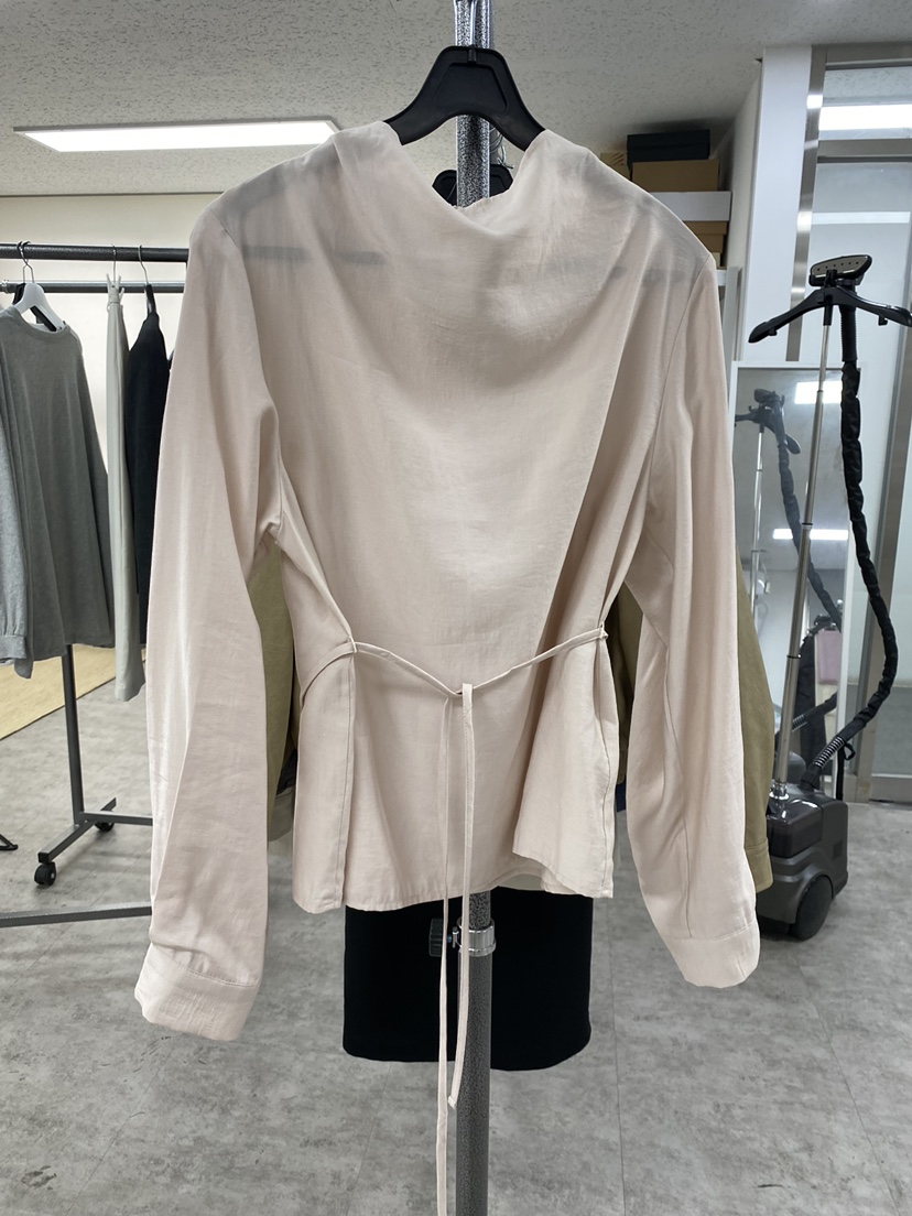 BANEL/WELL KNOWN韓國代購女士新品推薦襯衫蕾絲衫含腰繩BANEL/WELL KNOWN襯衫/蕾絲衫圖色2