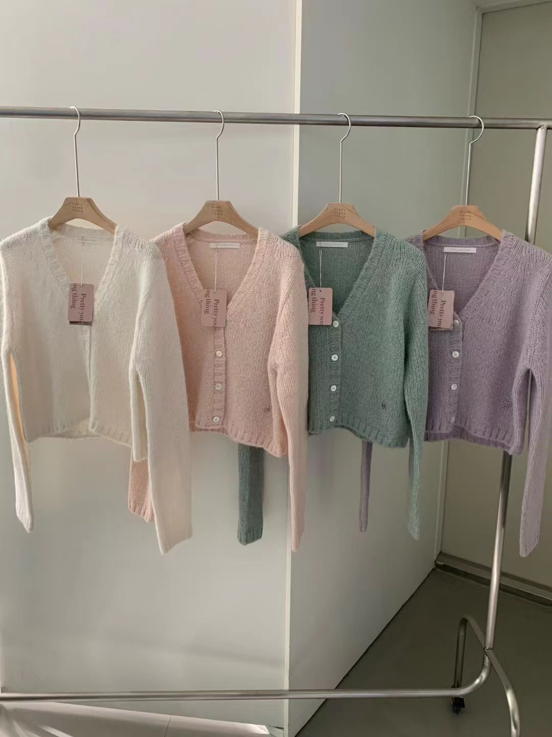 PYT-ot東大門實拍女裝新款時尚真品職業熱賣休閑針織衫羊駝pretty young thing針織衫