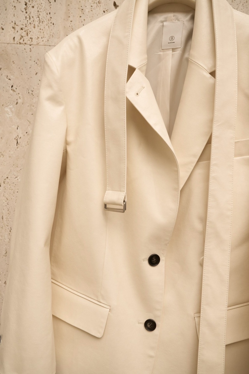 BLOSSOM東大門直郵女裝新款熱賣26春季夾克含腰帶皮革寬松BLOSSOM夾克