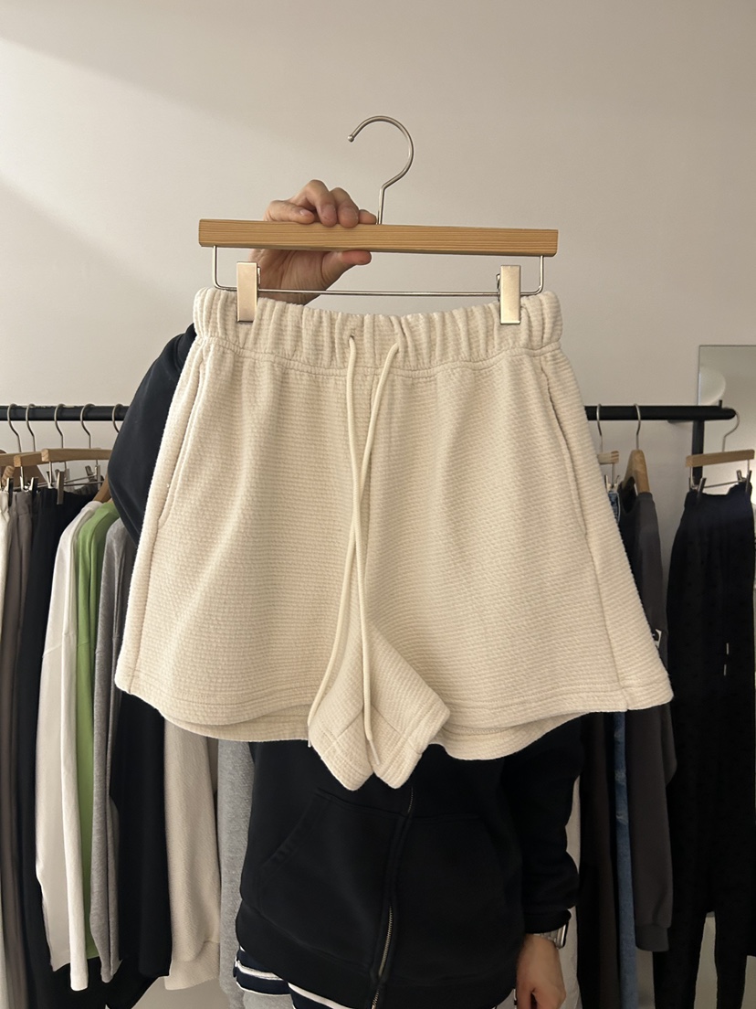 AS THOUGHT韓國代購女士新款熱賣時尚人氣休閑推薦職業短褲AS THOUGHT短褲圖色1