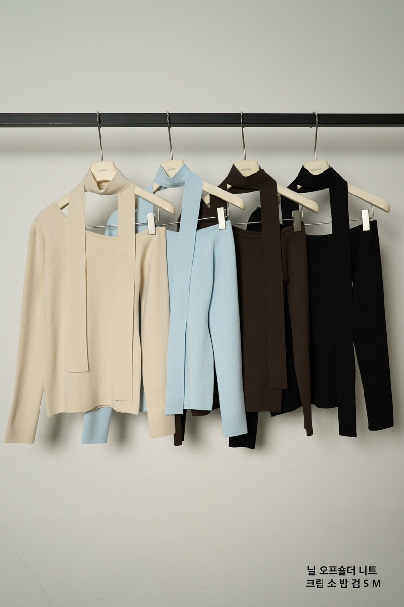 BLOSSOM東大門實拍女士新品時尚休閑職業長袖T恤含脖帶露肩BLOSSOM長袖T恤