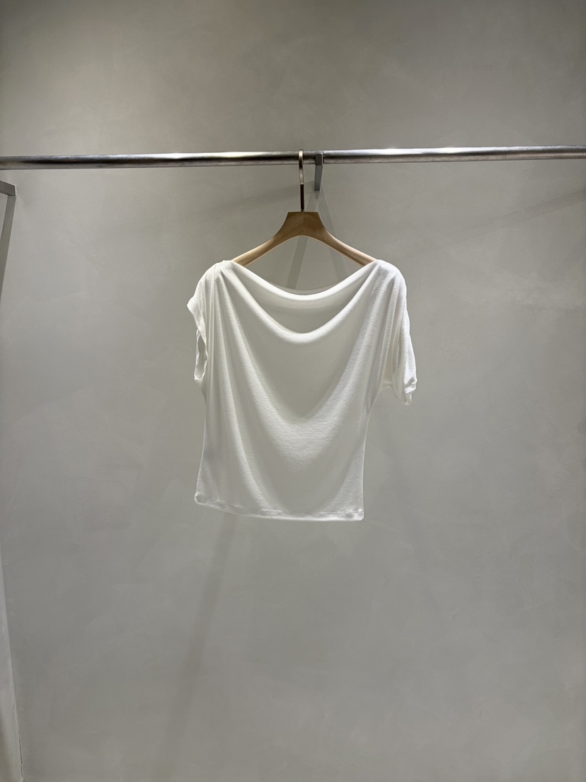 TOO HOT東大門直郵女裝新款時尚熱賣推薦人氣T恤褶皺露肩TOO HOTT恤圖色1