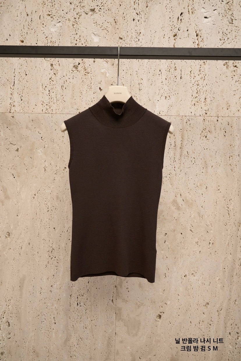 BLOSSOM東大門直郵女裝新款人氣推薦26春季職業休閑吊帶背心BLOSSOM吊帶/背心圖色2棕色