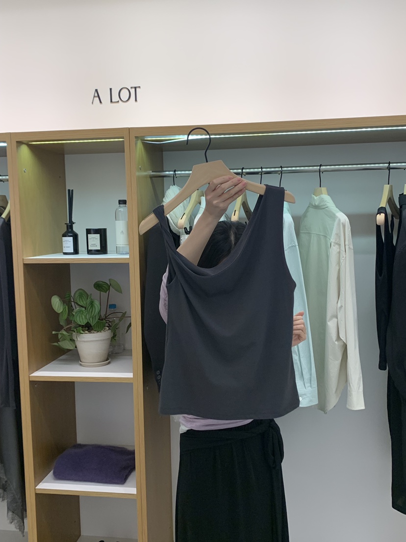 ALOT東大門實拍女士新品休閑時尚職業熱賣推薦人氣吊帶背心A LOT吊帶/背心