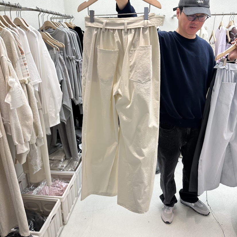 HUMMING BIRD韓國直郵女士新品推薦職業熱賣休閑褲含腰帶HUMMING BIRD休閑褲