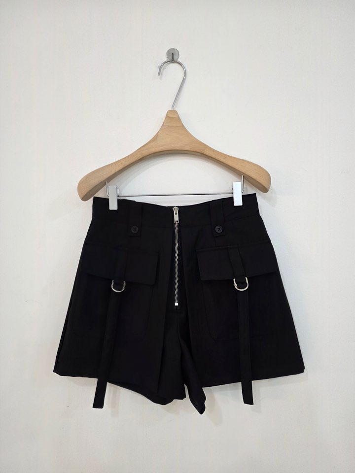 LE MIU東大門實拍女裝新款熱賣時尚26春夏推薦人氣真品短褲LE_MIU短褲圖色2