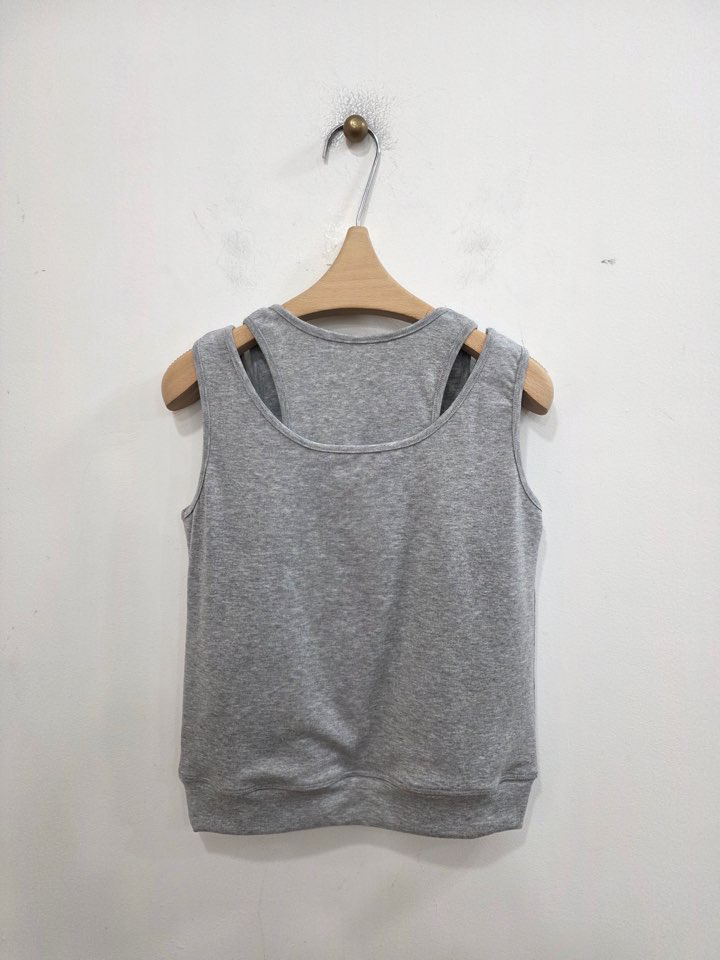 LE MIU東大門直郵女裝新品推薦休閑熱賣時尚吊帶背心假兩件LE_MIU吊帶/背心