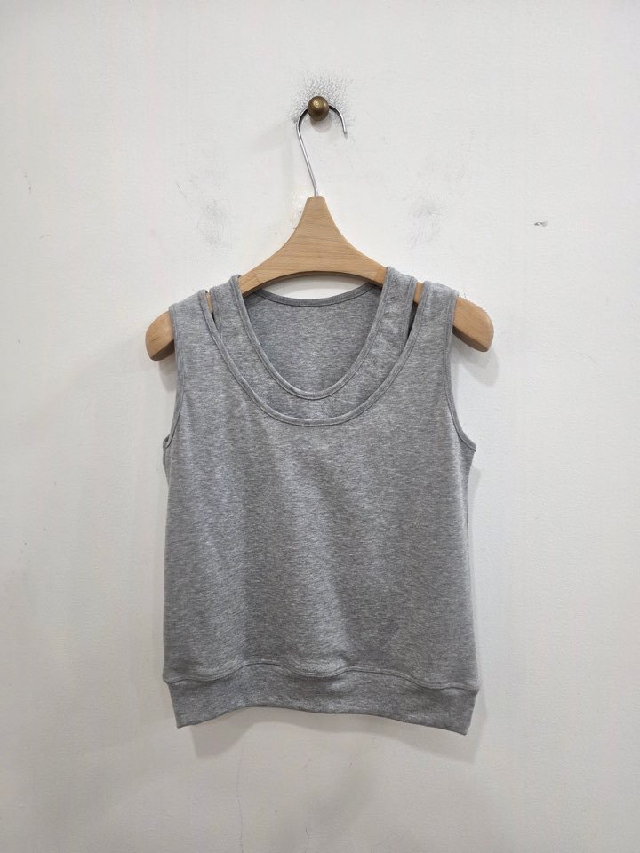 LE MIU東大門直郵女裝新品推薦休閑熱賣時尚吊帶背心假兩件LE_MIU吊帶/背心圖色2