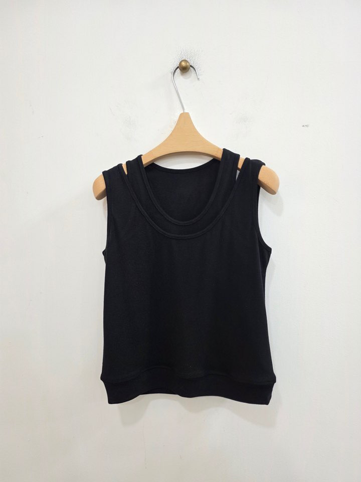 LE MIU東大門直郵女裝新品推薦休閑熱賣時尚吊帶背心假兩件LE_MIU吊帶/背心圖色3