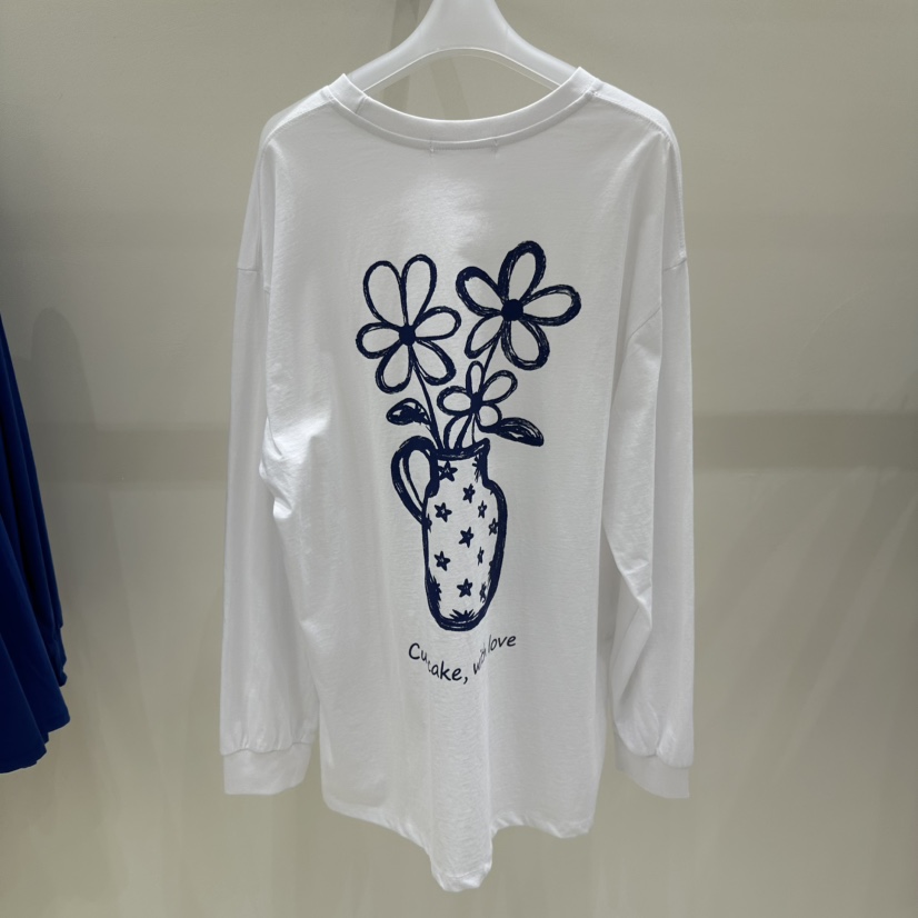 Ccds韓國直郵女士新款26春夏休閑時尚人氣推薦職業長袖T恤Ccds長袖T恤