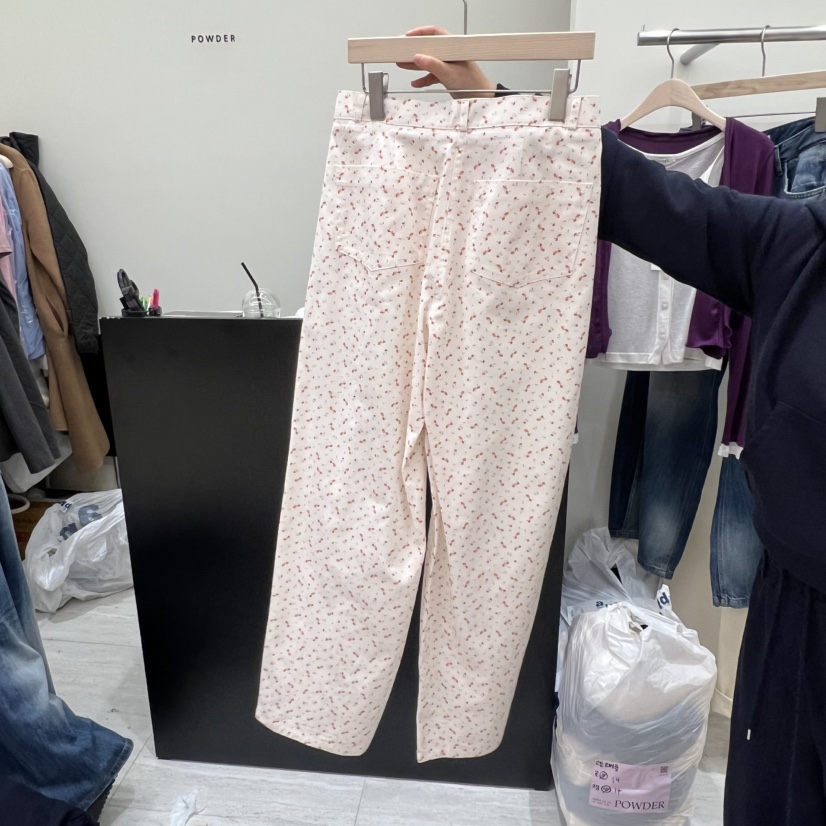 POWDER東大門實拍女裝新品推薦熱賣人氣時尚26春夏休閑褲POWDER休閑褲