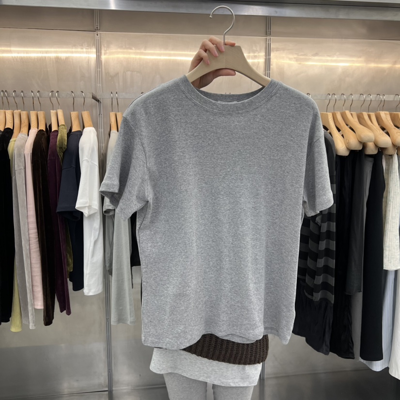 ESSENCE東大門實拍女裝新款26春夏職業人氣真品時尚推薦T恤ESSENCET恤圖色2