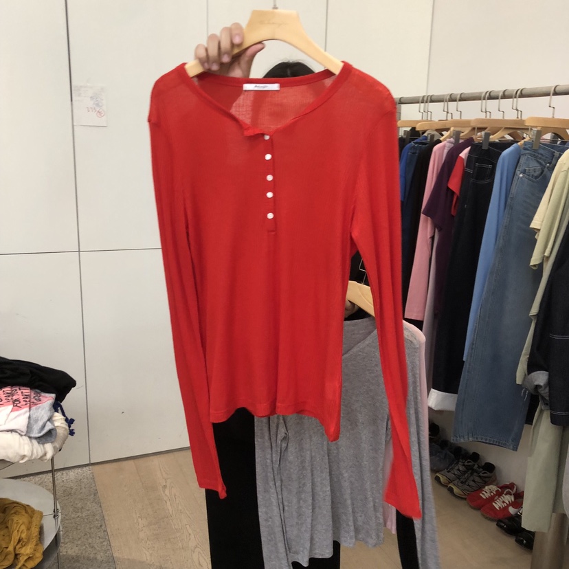 DOHWAJI韓國代購女士新品職業時尚人氣真品長袖T恤羊毛紐扣DOHWAJI長袖T恤圖色1