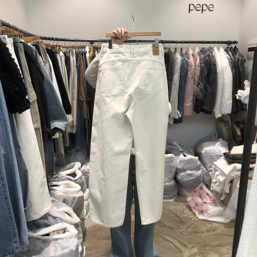 ALMOND PEPE東大門代購女士新品時尚推薦人氣熱賣牛仔褲ALMOND PEPE牛仔褲