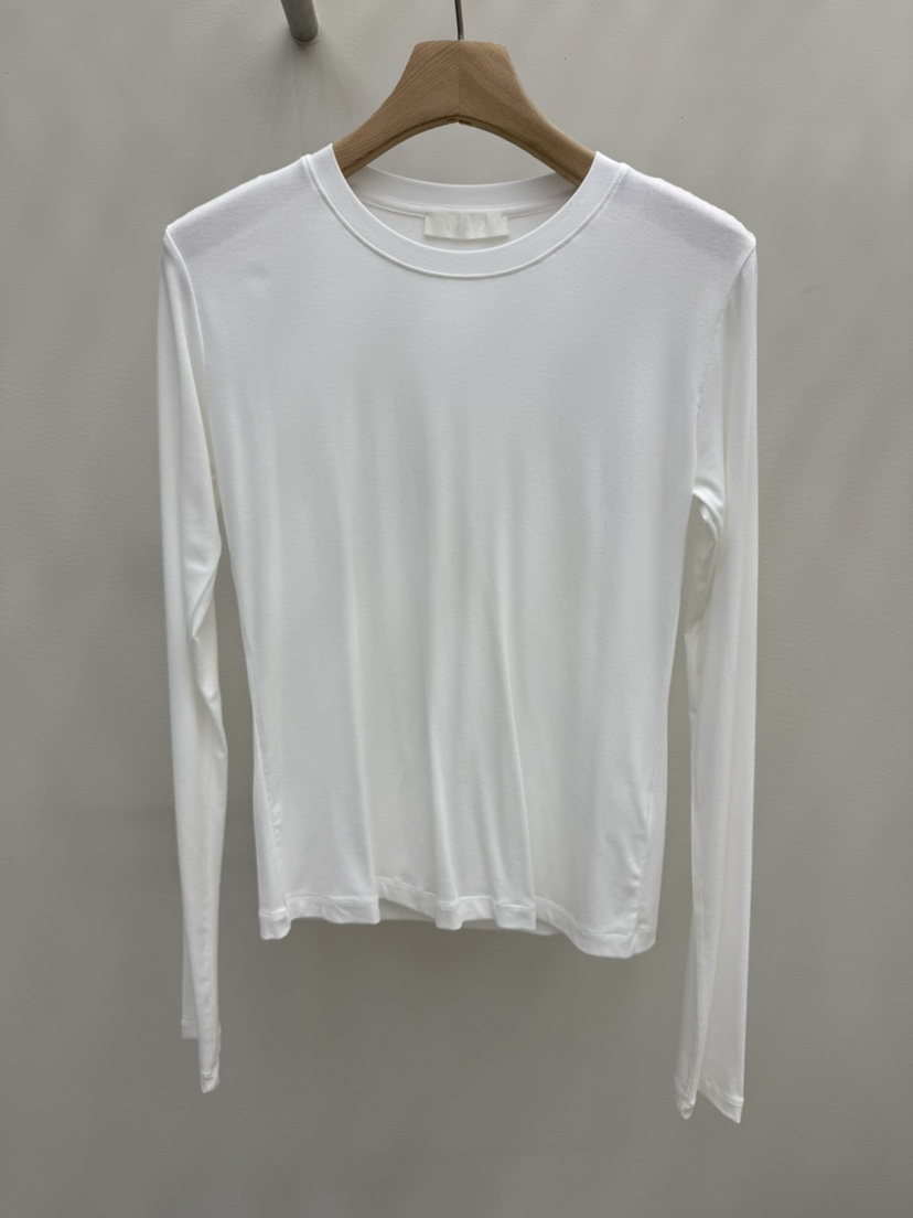 EOOB/LAMEREI東大門實拍女裝新款26春夏推薦熱賣長袖T恤EOOB/LAMEREI長袖T恤圖色1