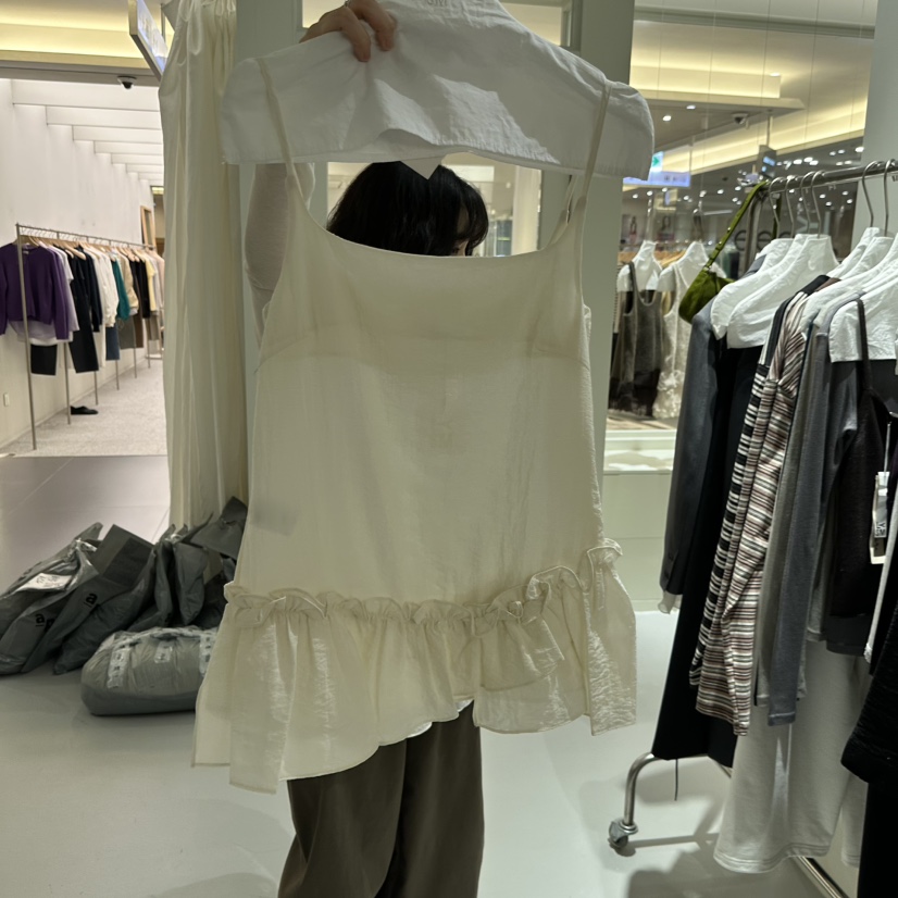 LOVE YOU SO MUCH/MORE THAN YESTERDAY東大門代購女士新款熱賣吊帶背心LYSM/MORE THAN YESTERDAY吊帶/背心圖色1