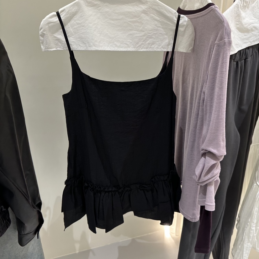 LOVE YOU SO MUCH/MORE THAN YESTERDAY東大門代購女士新款熱賣吊帶背心LYSM/MORE THAN YESTERDAY吊帶/背心圖色2