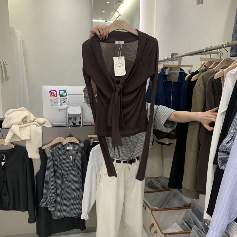 TAKE YOUE TIME東大門直郵女士新款時尚26春夏長袖T恤露肩TAKE YOUE TIME長袖T恤圖色3