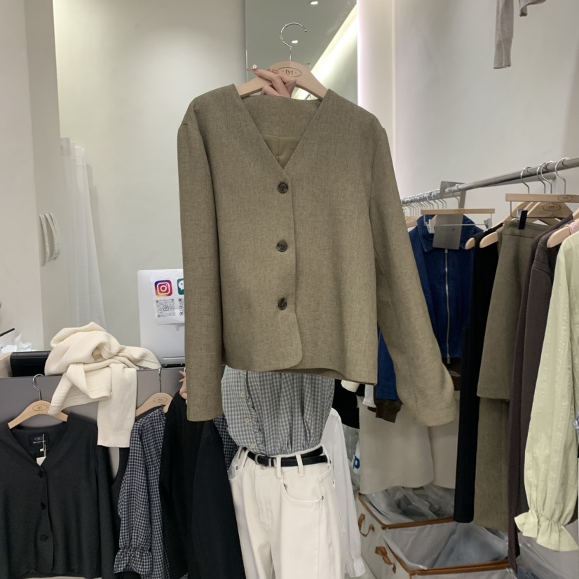 TAKE YOUE TIME東大門直郵女裝新款職業26春夏時尚夾克V領TAKE YOUE TIME夾克圖色2