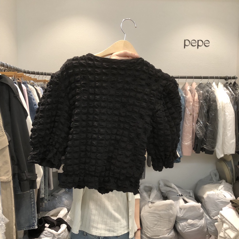 ALMOND PEPE東大門實拍女裝新品休閑時尚真品襯衫蕾絲衫ALMOND PEPE襯衫/蕾絲衫