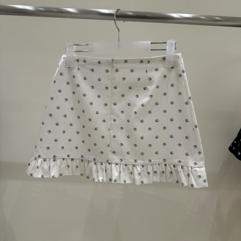 Ccds東大門實拍女士新款休閑職業人氣推薦26春夏真品短裙Ccds短裙