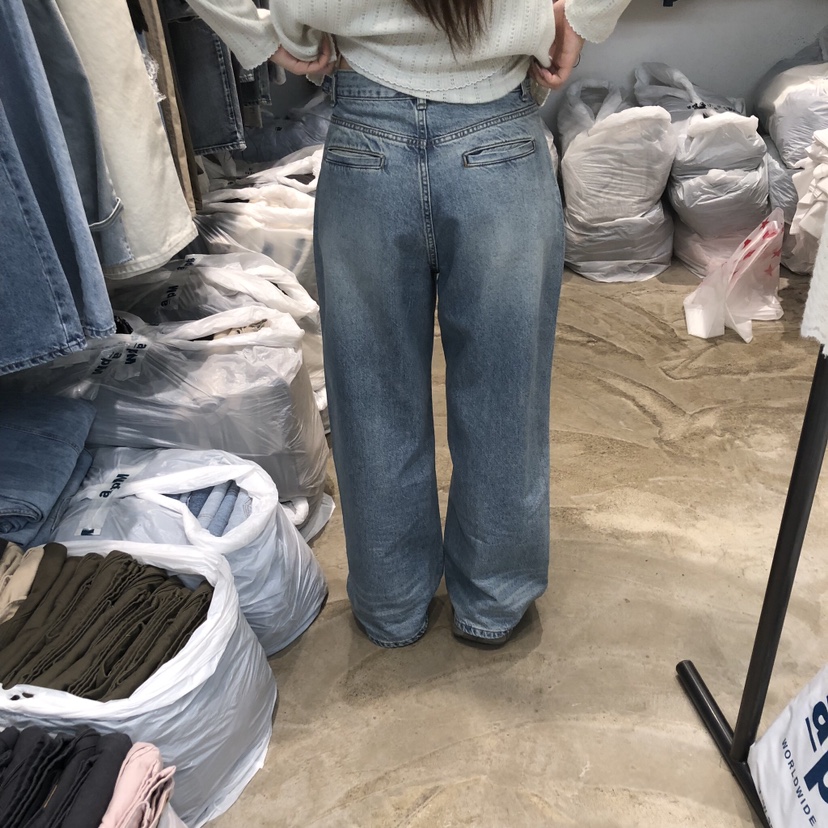 ALMOND PEPE韓國直郵女士新品熱賣時尚推薦休閑26春夏牛仔褲ALMOND PEPE牛仔褲