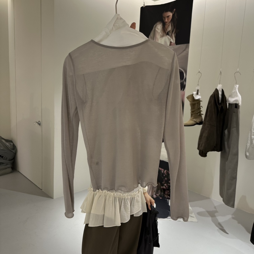 LOVE YOU SO MUCH/MORE THAN YESTERDAY東大門代購女士新款人氣長袖T恤LYSM/MORE THAN YESTERDAY長袖T恤圖色4