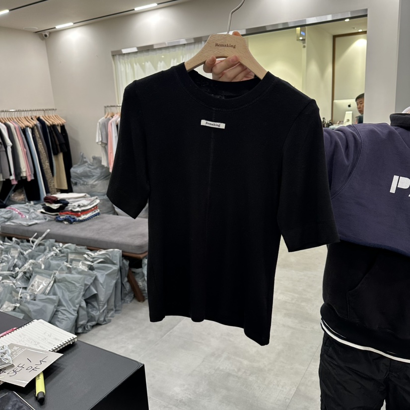 URBANSTORY/REMAKING東大門實拍女士新品熱賣26春夏休閑T恤Remaking/URBANSTORYT恤圖色4